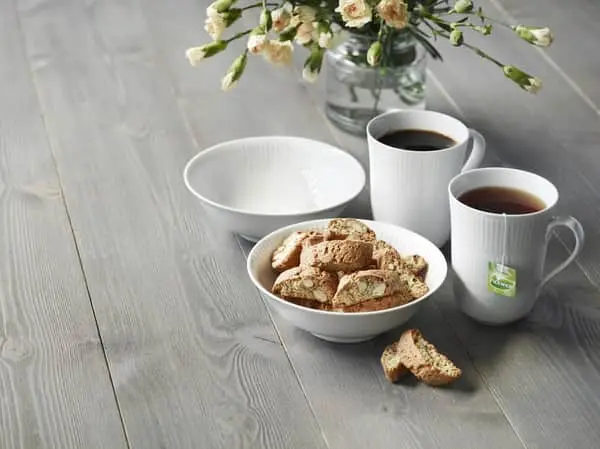 Royal Copenhagen Hvid Riflet Krus - 2 Stk. - Billede 2