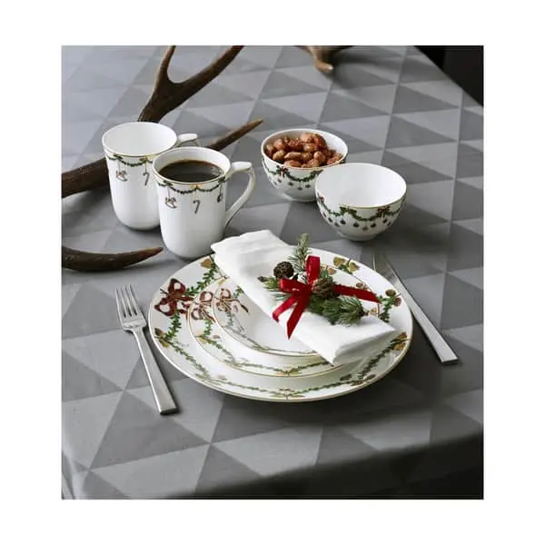 Royal Copenhagen Stjerne Riflet Jul Dyb Tallerken - Billede 2